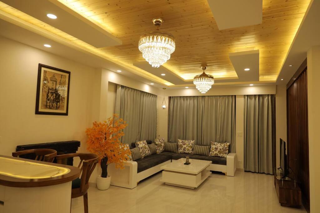 The Cerro Rico - 3 Bhk Modern Villa Kasauli Exteriér fotografie