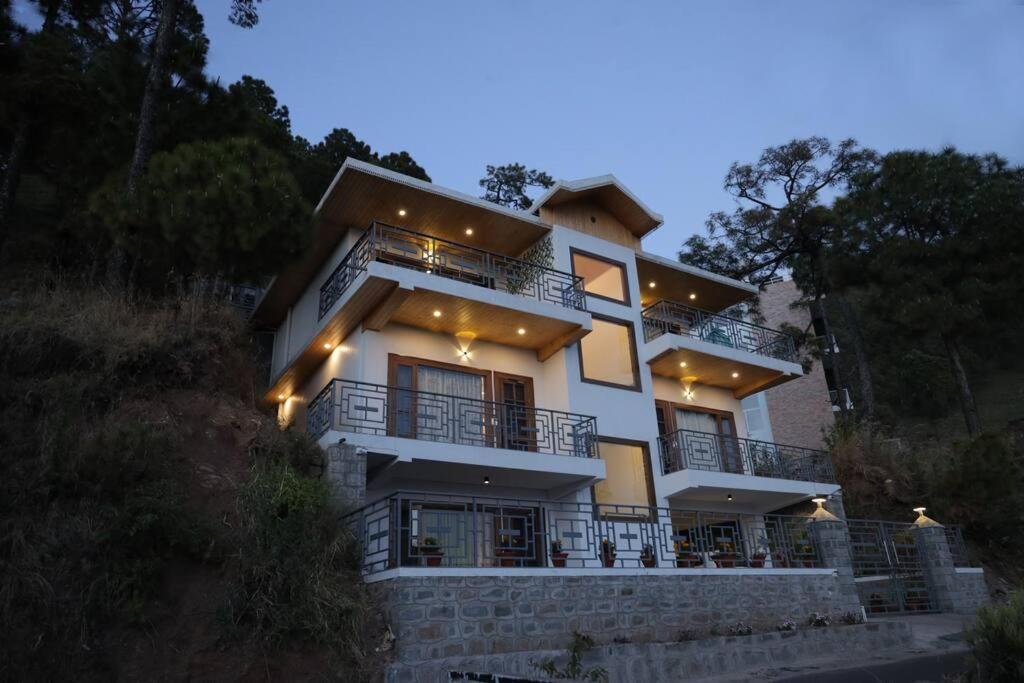 The Cerro Rico - 3 Bhk Modern Villa Kasauli Exteriér fotografie
