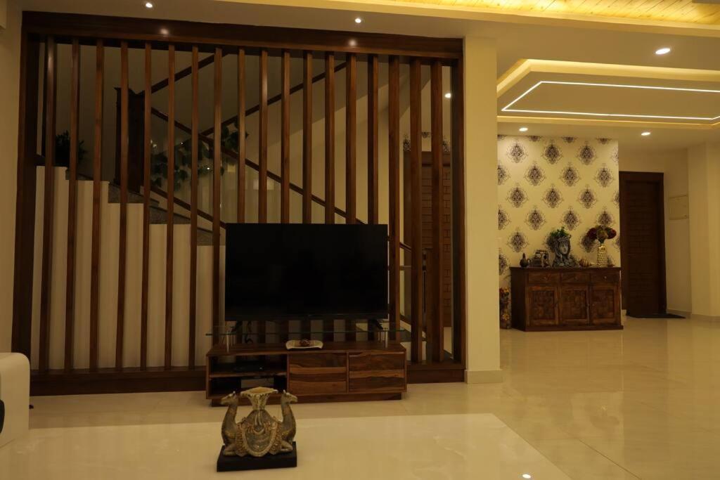 The Cerro Rico - 3 Bhk Modern Villa Kasauli Exteriér fotografie